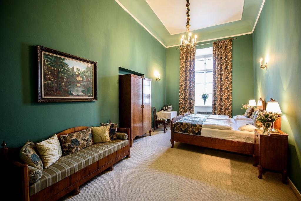 Chateau Hostacov Hotel Quarto foto