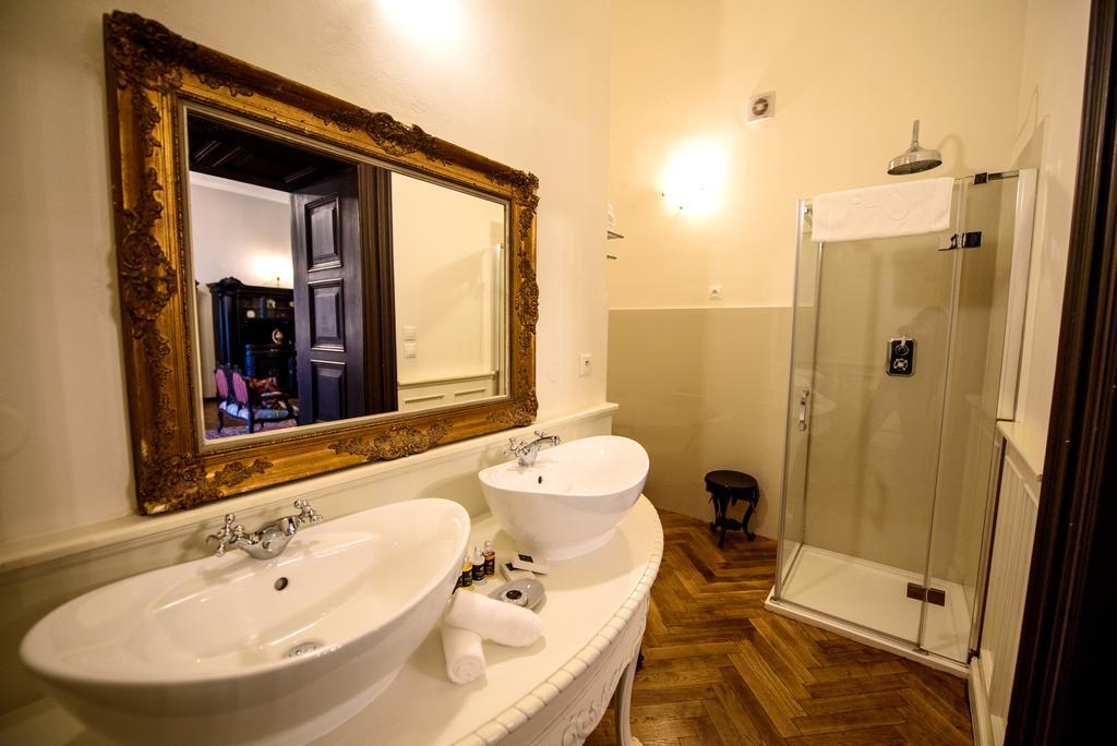 Chateau Hostacov Hotel Quarto foto